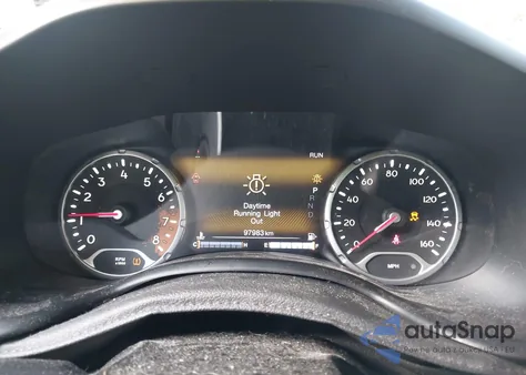 2018 Jeep Renegade Trailhawk 4X4 из США, поврежденный, VIN ZACCJBCB4JPH13742